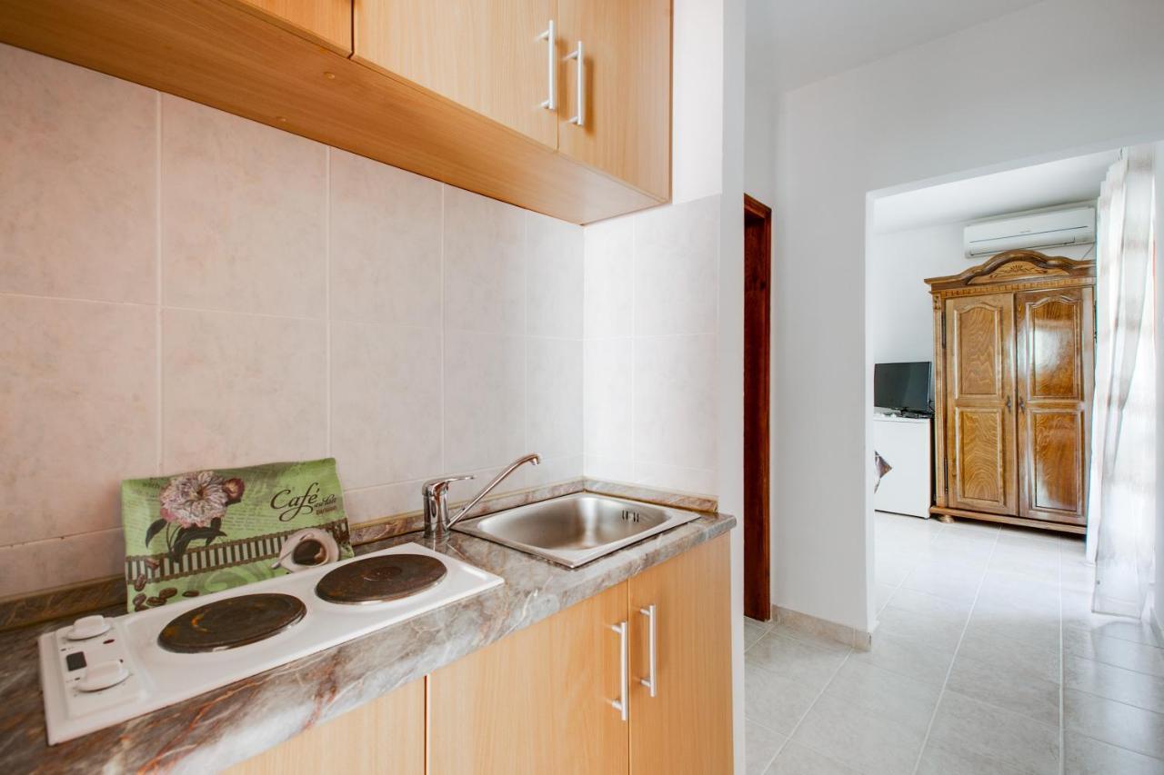 Villa Dionis 부드바 외부 사진