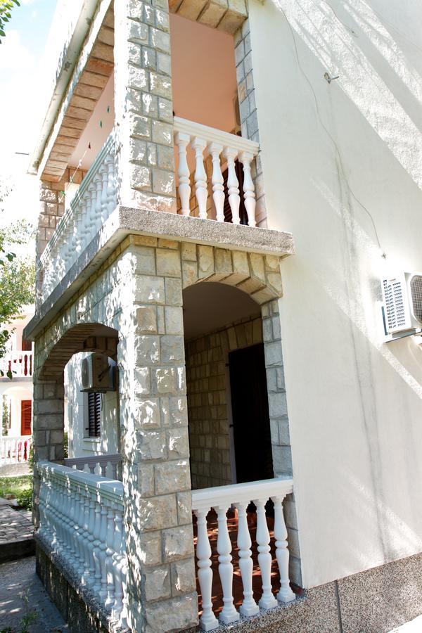Villa Dionis 부드바 외부 사진