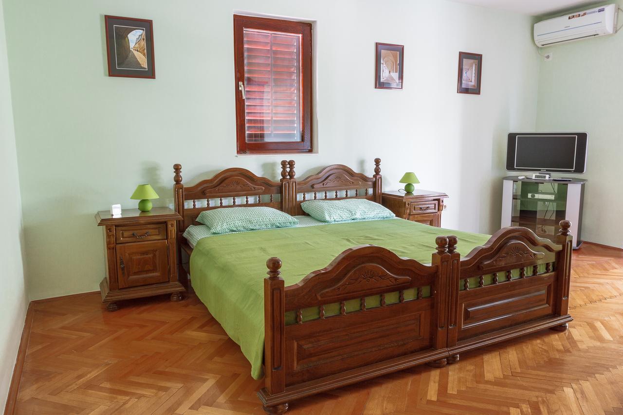 Villa Dionis 부드바 외부 사진