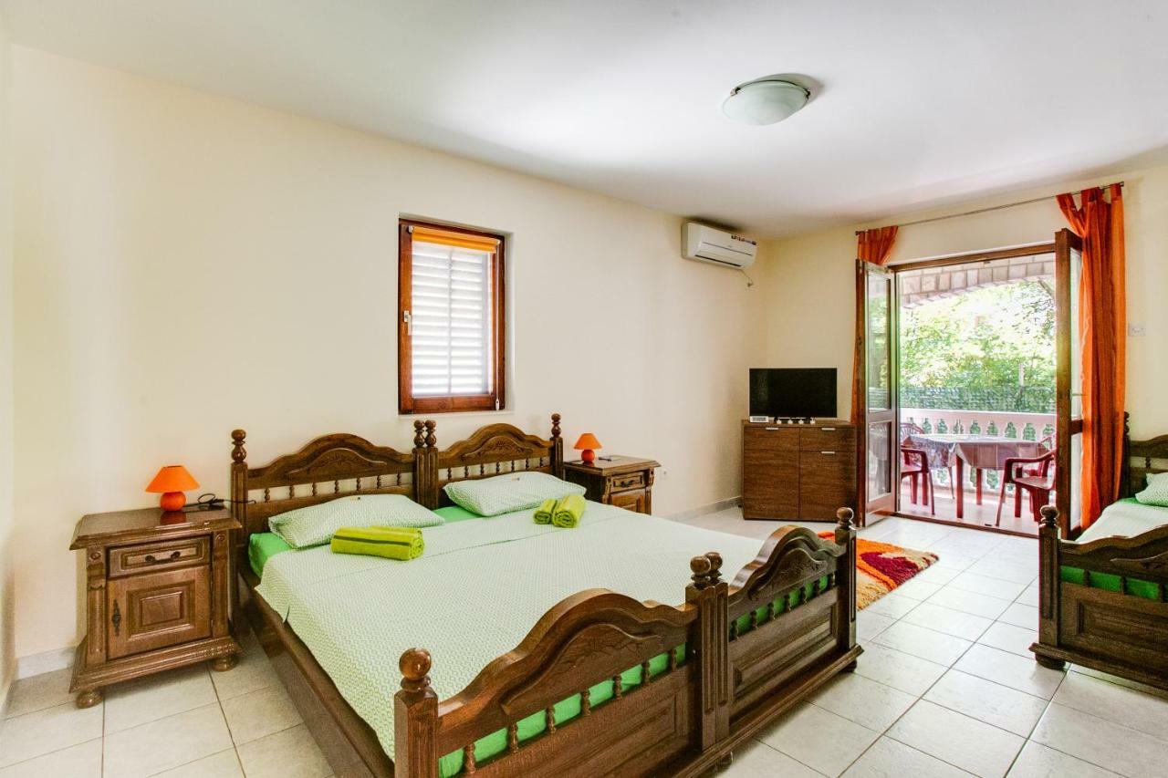 Villa Dionis 부드바 외부 사진